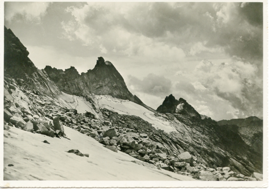 Corno triangolo - corno Gioià. 