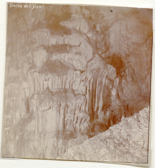 Grotta dei quaì anno 1900