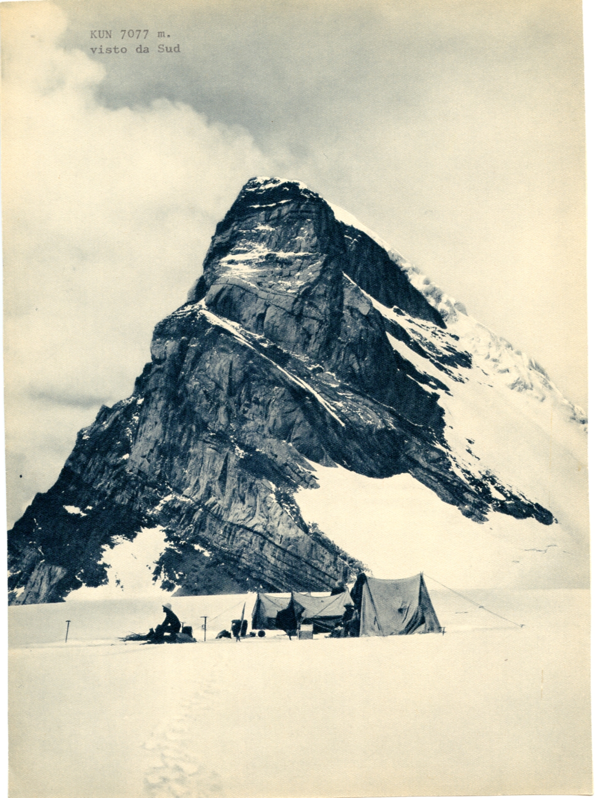 Kun m 7077 visto da Sud